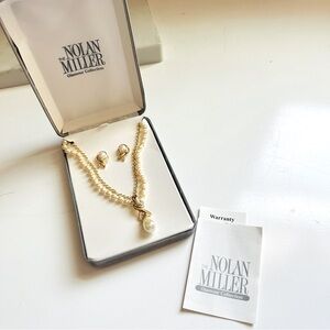 NIB VTG Nolan Miller Glamour Collection Gold Pearl Necklace and Earring Set